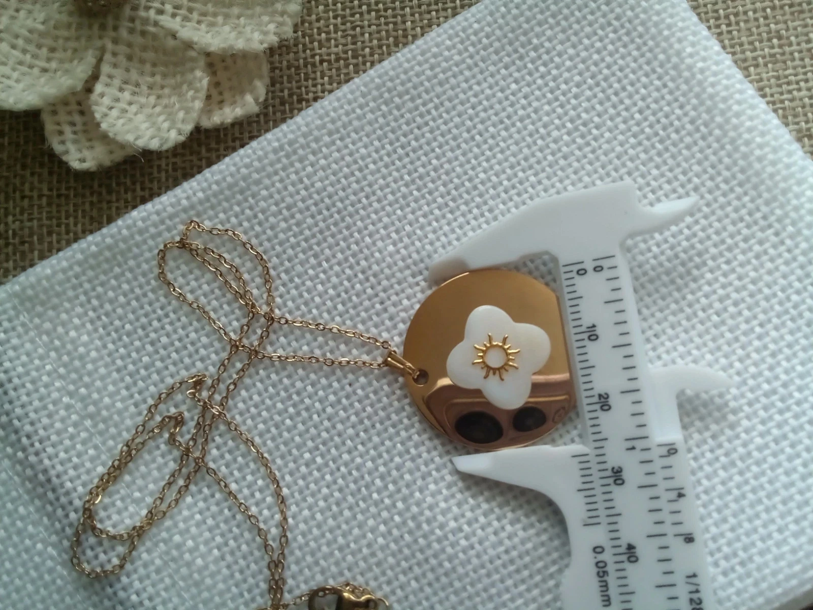 Collier à offrir à sa sœur , trèfle nacre naturelle – photo 3